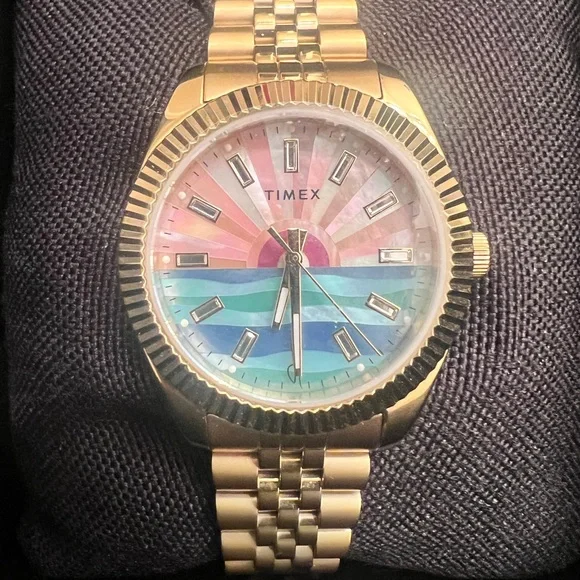 Timex x Jacqui Aiche Sunrise Limited Edition 36mm watch - Picture 11 of 16